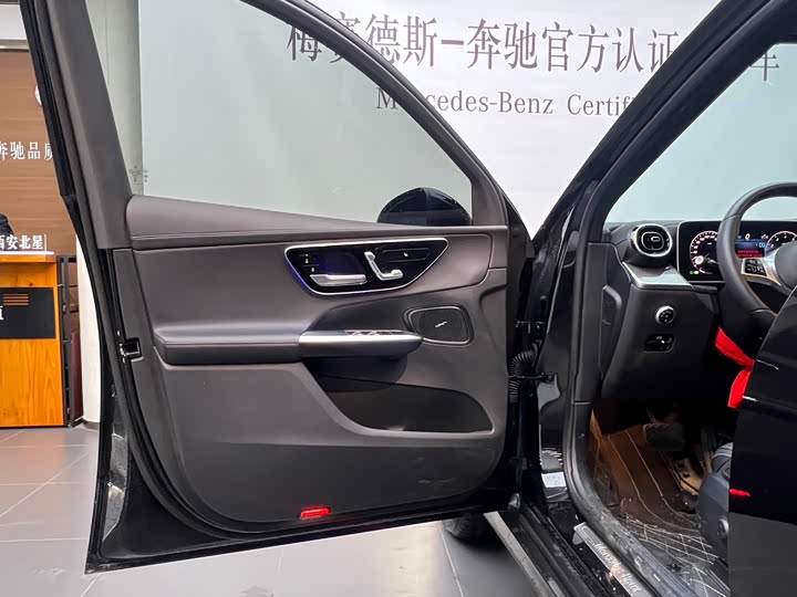 Фото 4 - Mercedes-Benz GLC-Class