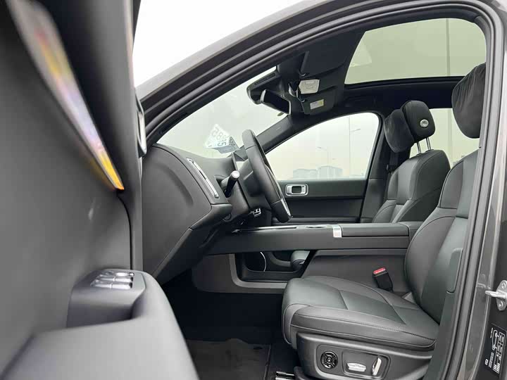 Фото 5 - LiXiang L6