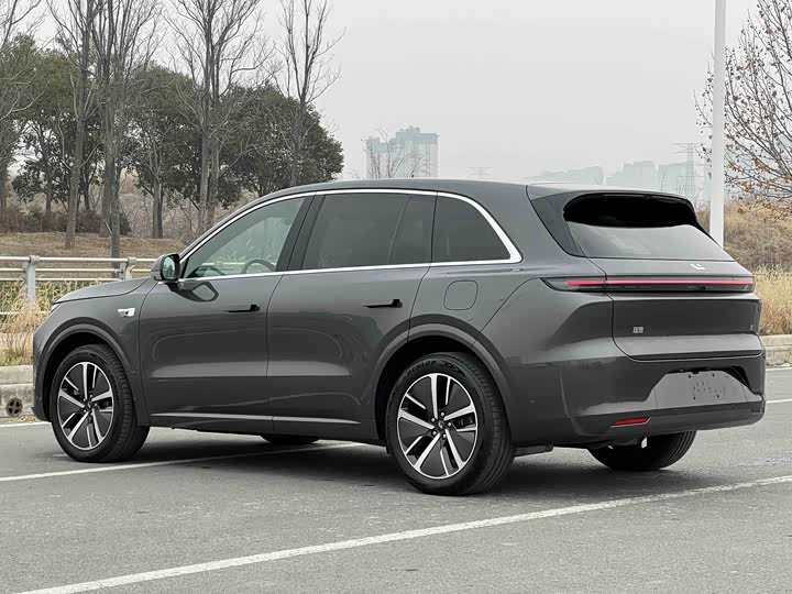 Фото 7 - LiXiang L6