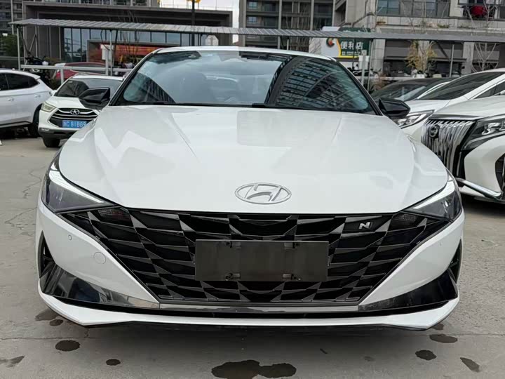 Фото 2 - Hyundai Elantra N line