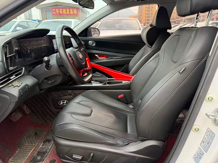 Фото 4 - Hyundai Elantra N line