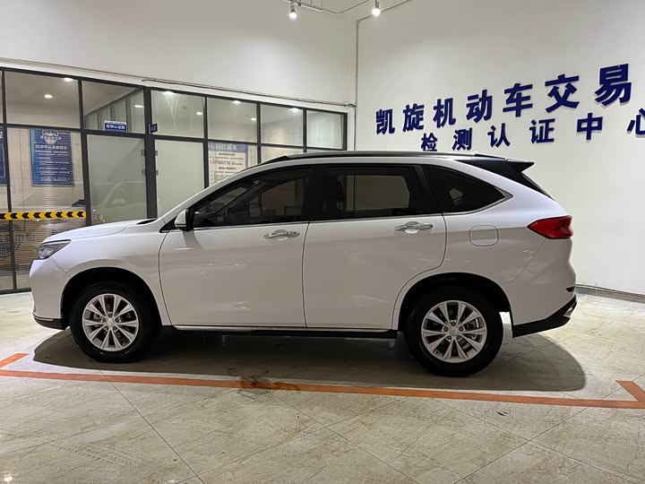 Фото 7 - Haval M6