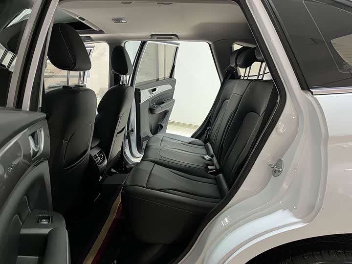 Фото 9 - Haval M6