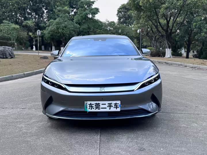 Фото 2 - BYD Han