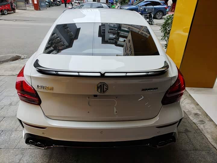 Фото 6 - MG Motor 5 Scorpio