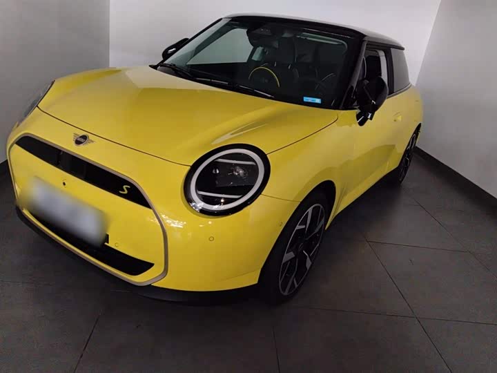 Фото 2 - Mini Cooper