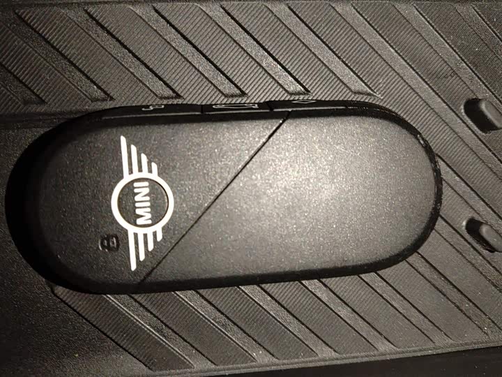Фото 9 - Mini Cooper