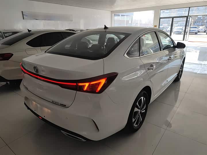 Фото 7 - Changan Eado Plus