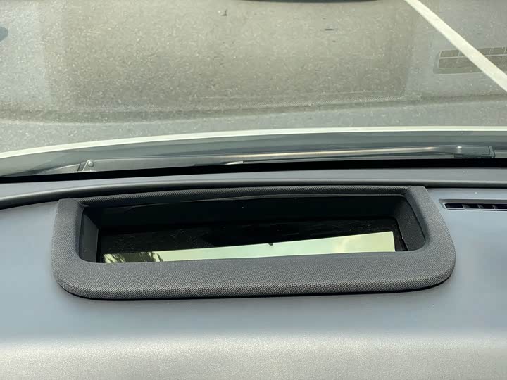 Фото 7 - Zeekr Mix