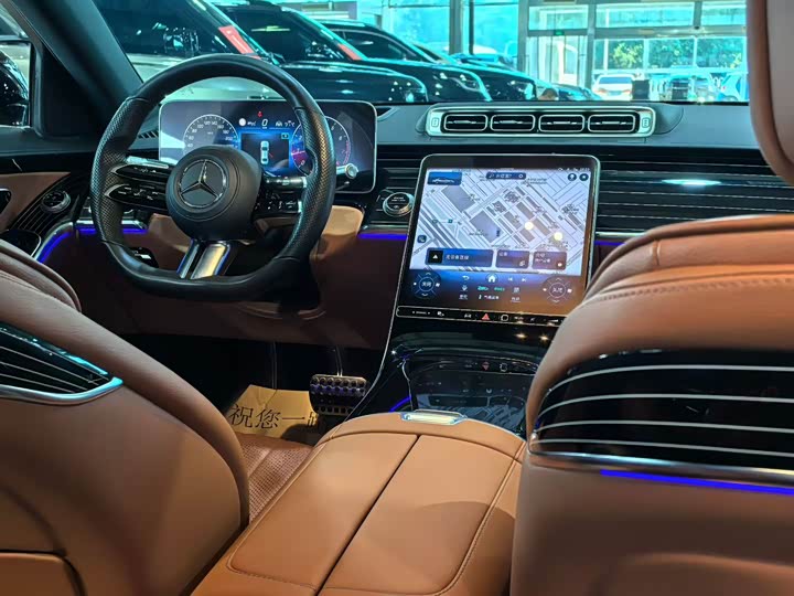 Фото 5 - Mercedes-Benz S-Class