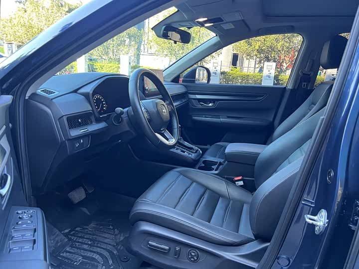 Фото 8 - Honda CR-V