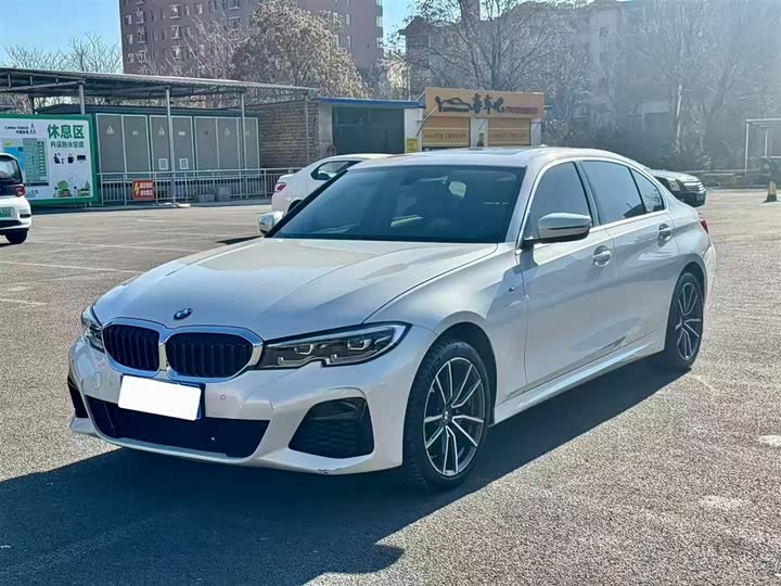 Фото 1 - BMW 3 Series