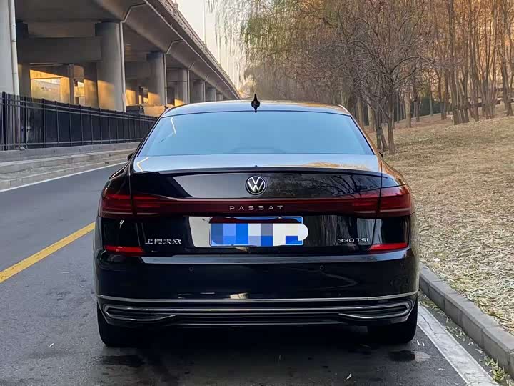Фото 5 - Volkswagen Passat