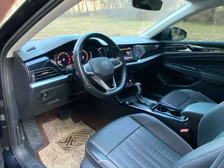Фото 6 - Volkswagen Passat