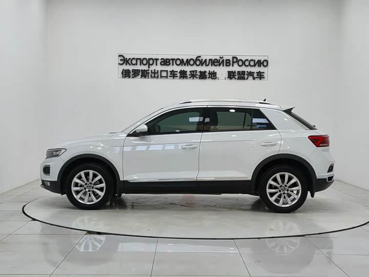 Фото 6 - Volkswagen T-Roc