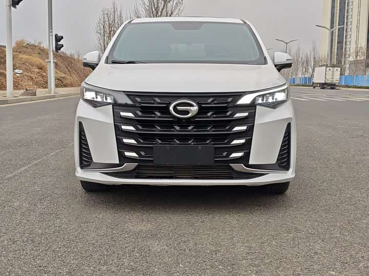 Фото 2 - GAC Trumpchi M6