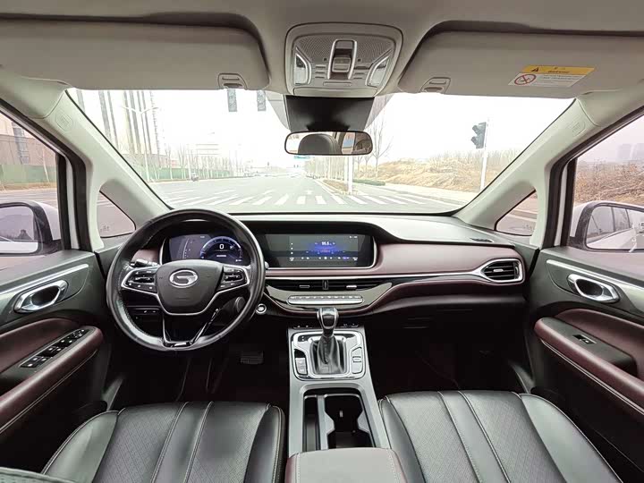 Фото 7 - GAC Trumpchi M6