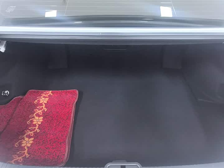 Фото 4 - Lexus ES