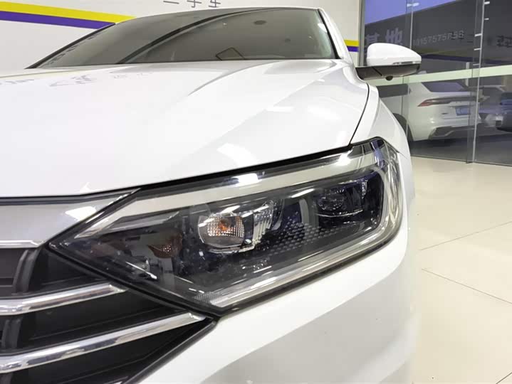 Фото 5 - Volkswagen Sagitar L