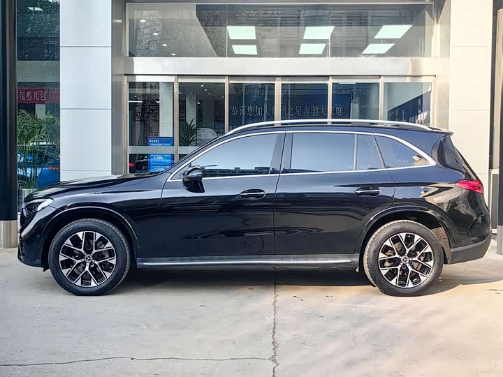 Фото 8 - Mercedes-Benz GLC-Class