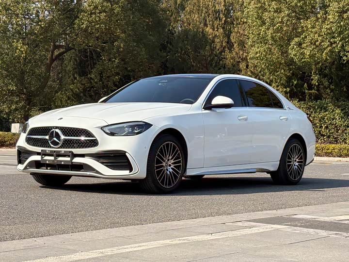 Фото 1 - Mercedes-Benz C-Class