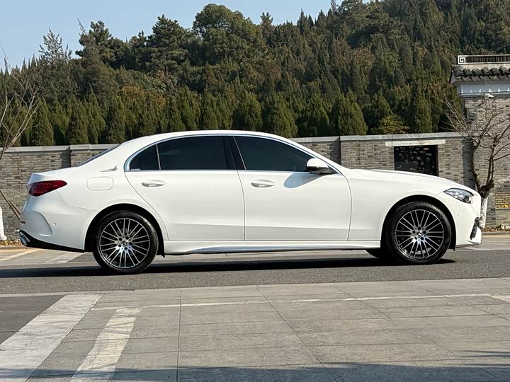 Фото 4 - Mercedes-Benz C-Class