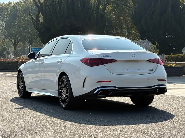 Фото 7 - Mercedes-Benz C-Class