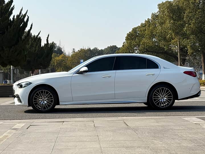 Фото 8 - Mercedes-Benz C-Class