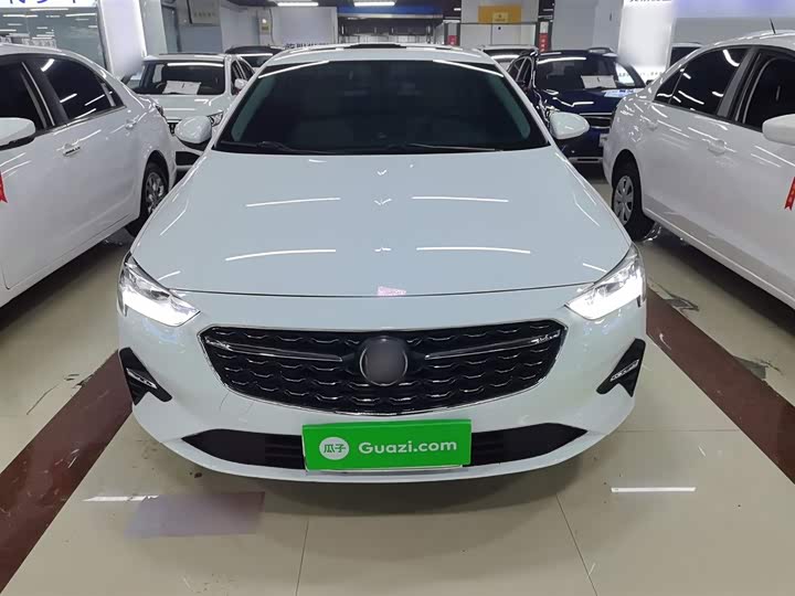 Фото 3 - Buick Regal