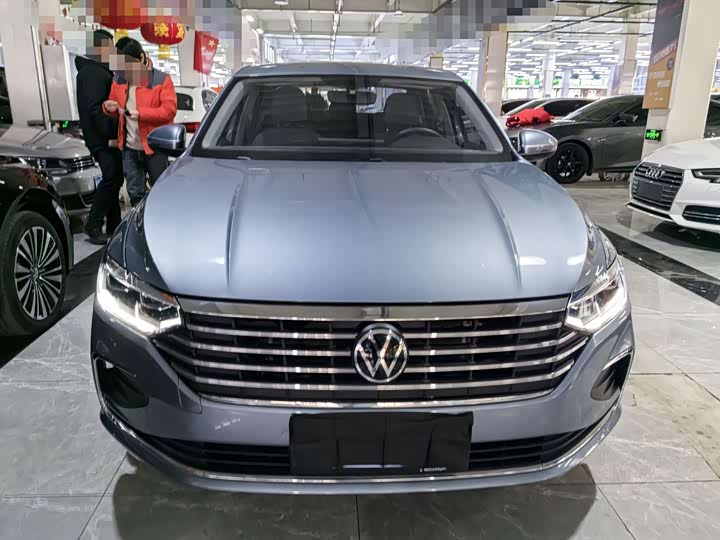 Фото 2 - Volkswagen Lavida