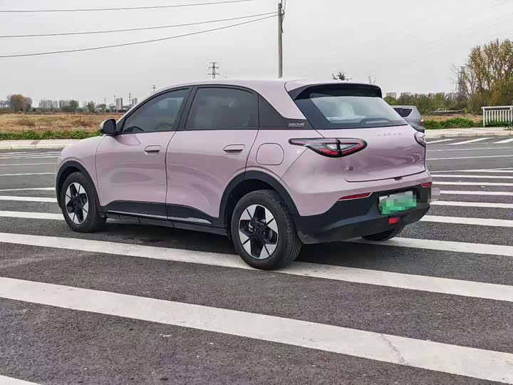 Фото 7 - Geely Galaxy Geome