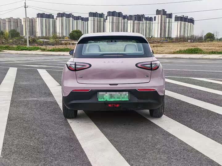 Фото 8 - Geely Galaxy Geome