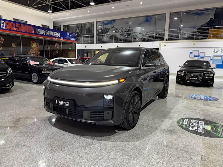 Фото 1 - LiXiang L7