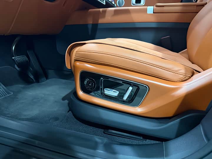 Фото 6 - LiXiang L7