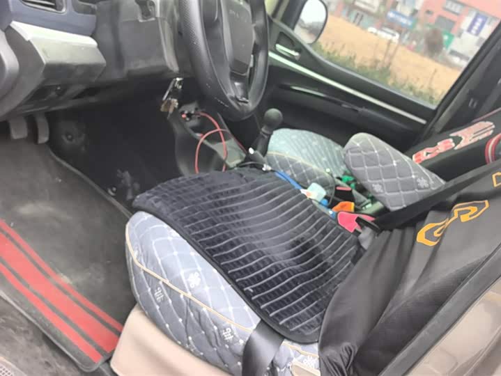 Фото 9 - Dongfeng Forthing Lingzhi M5