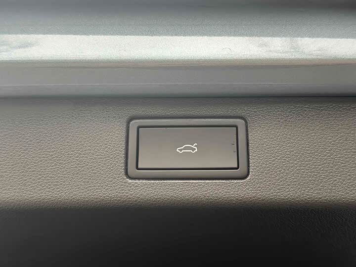 Фото 9 - Volkswagen Talagon