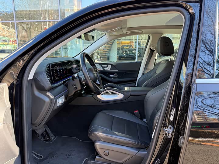 Фото 4 - Mercedes-Benz GLE-Class