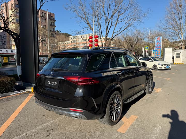 Фото 9 - Mercedes-Benz GLE-Class