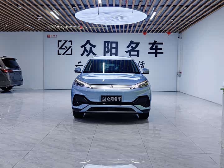 Фото 2 - BYD Yuan Plus