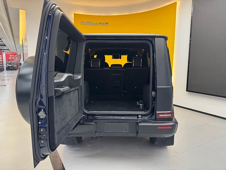 Фото 8 - Mercedes-Benz G-Class