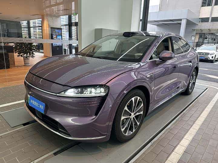 Фото 1 - Luxeed R7