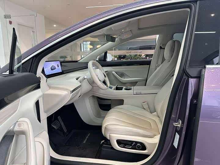 Фото 3 - Luxeed R7