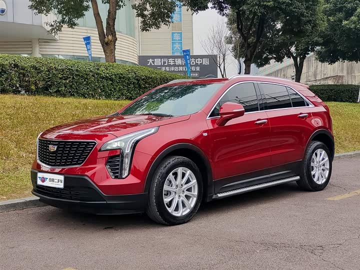 Фото 1 - Cadillac XT4