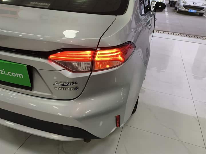 Фото 8 - Toyota Levin