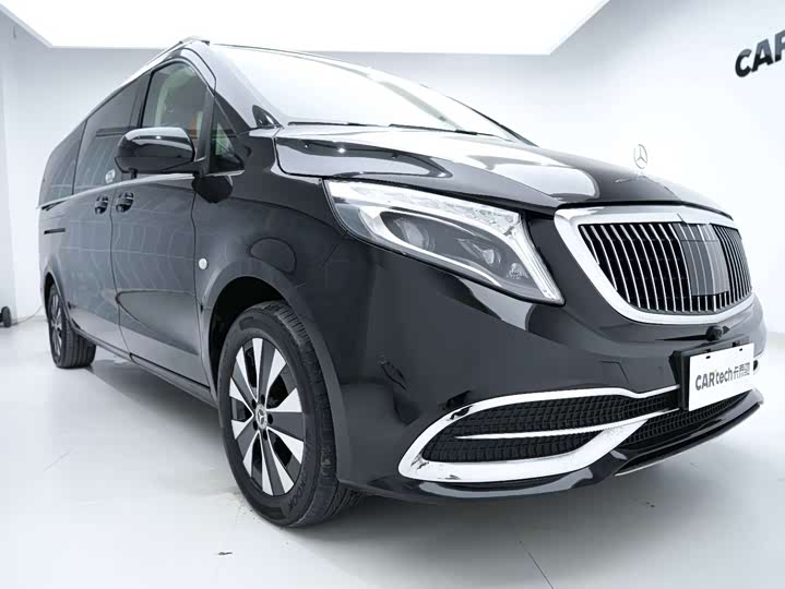 Фото 9 - Mercedes-Benz Vito