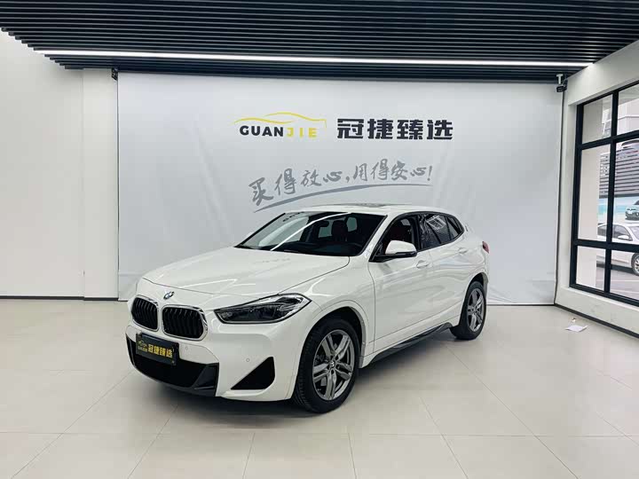Фото 1 - BMW X2