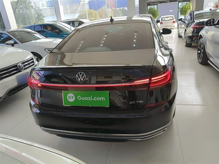 Фото 6 - Volkswagen Passat