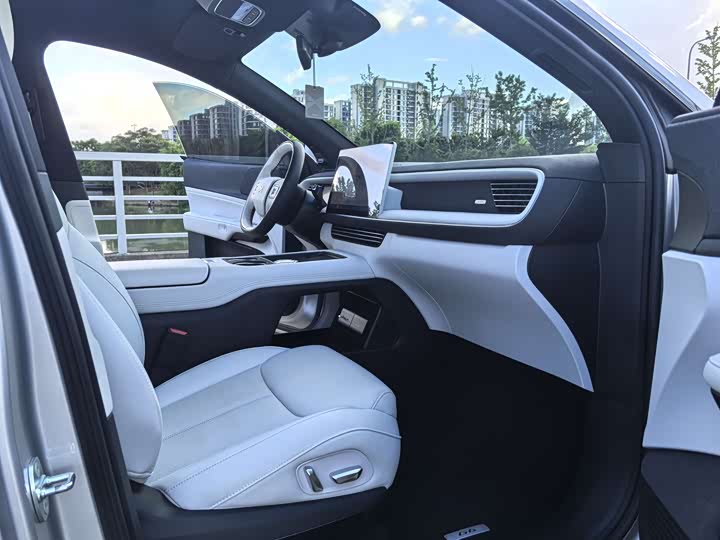 Фото 7 - XPeng G6