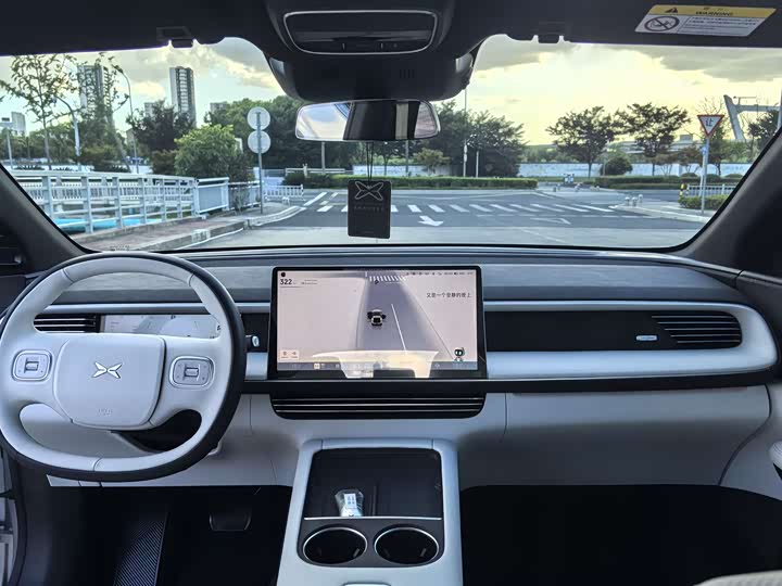 Фото 8 - XPeng G6