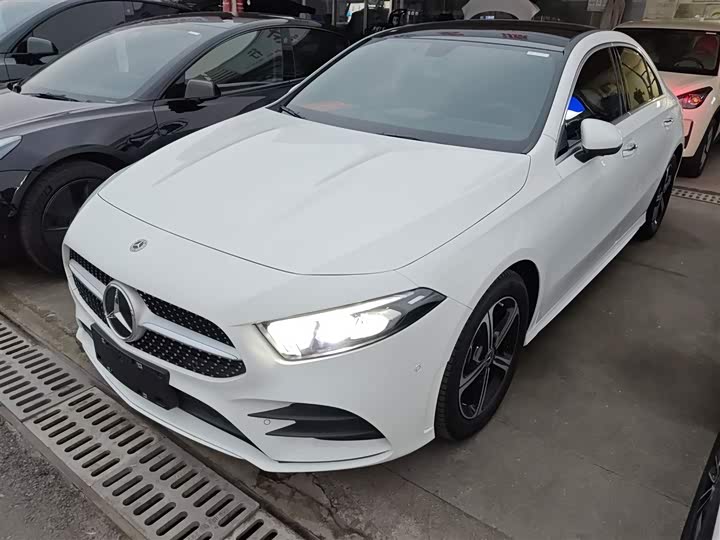 Фото 1 - Mercedes-Benz A-Class